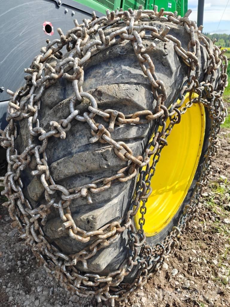 John Deere 1270 G Харвестери