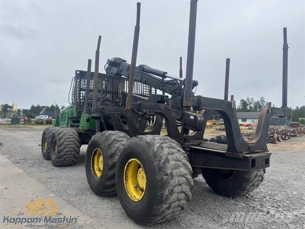 John Deere 1910E Форуардери