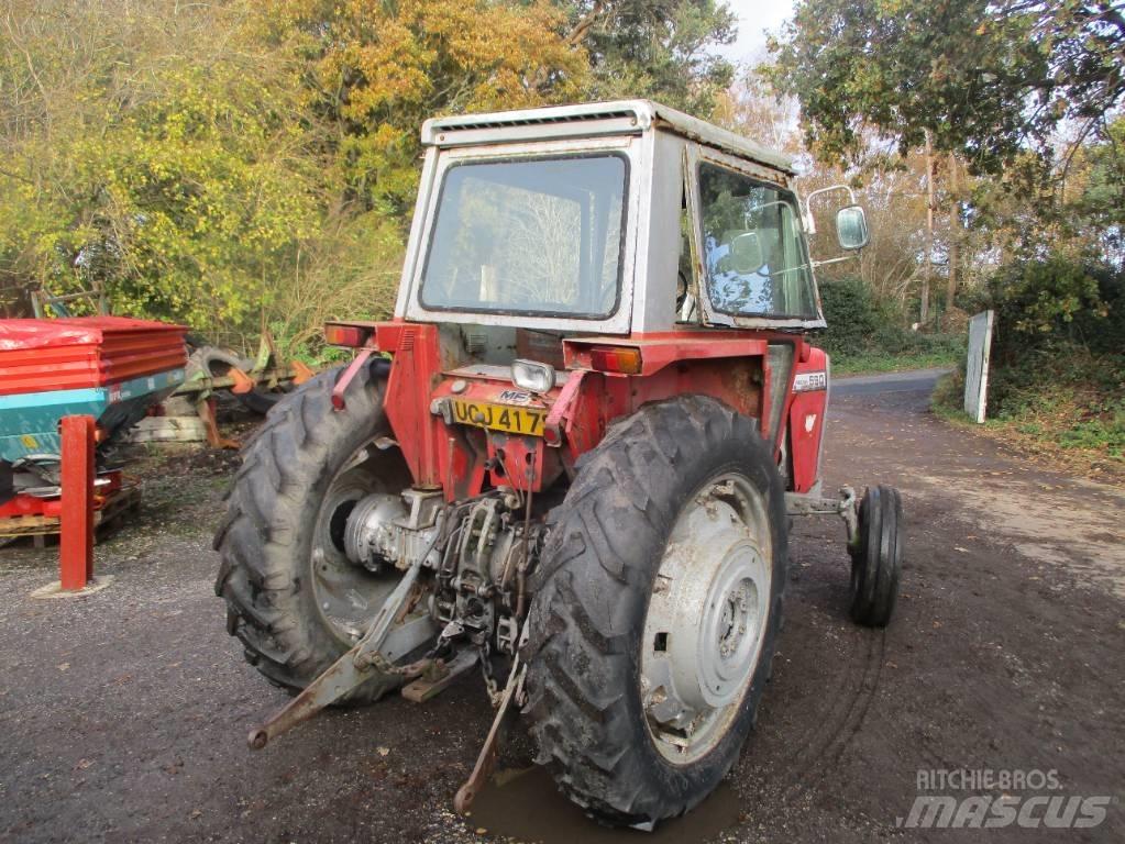 Massey Ferguson 590 Трактори