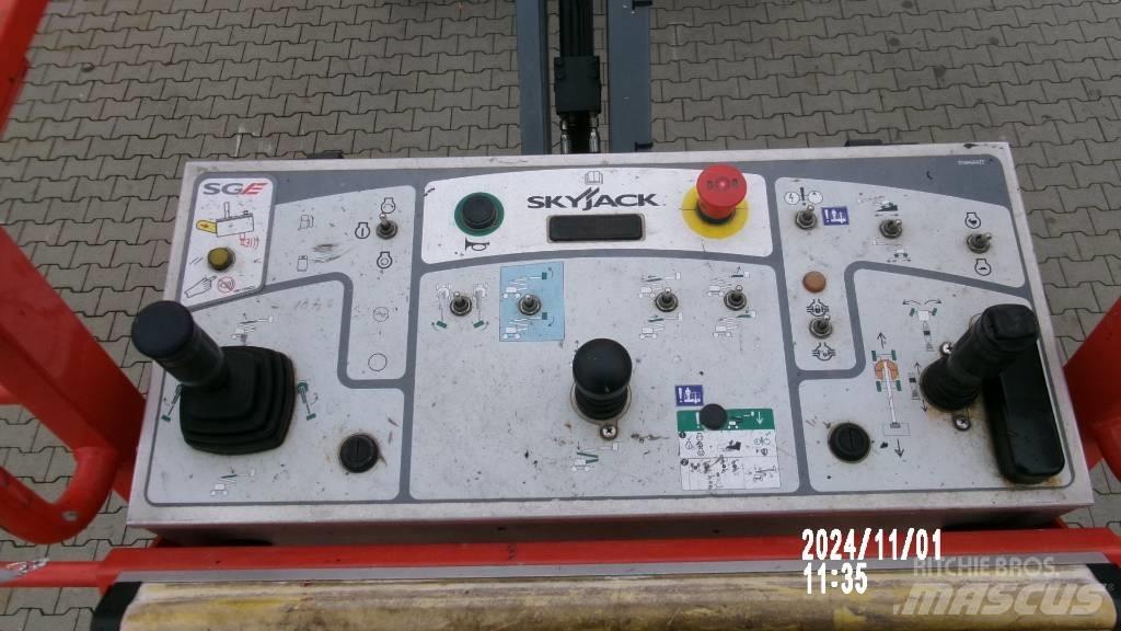 SkyJack SJ 51 AJ Съчленени стрелови подемници