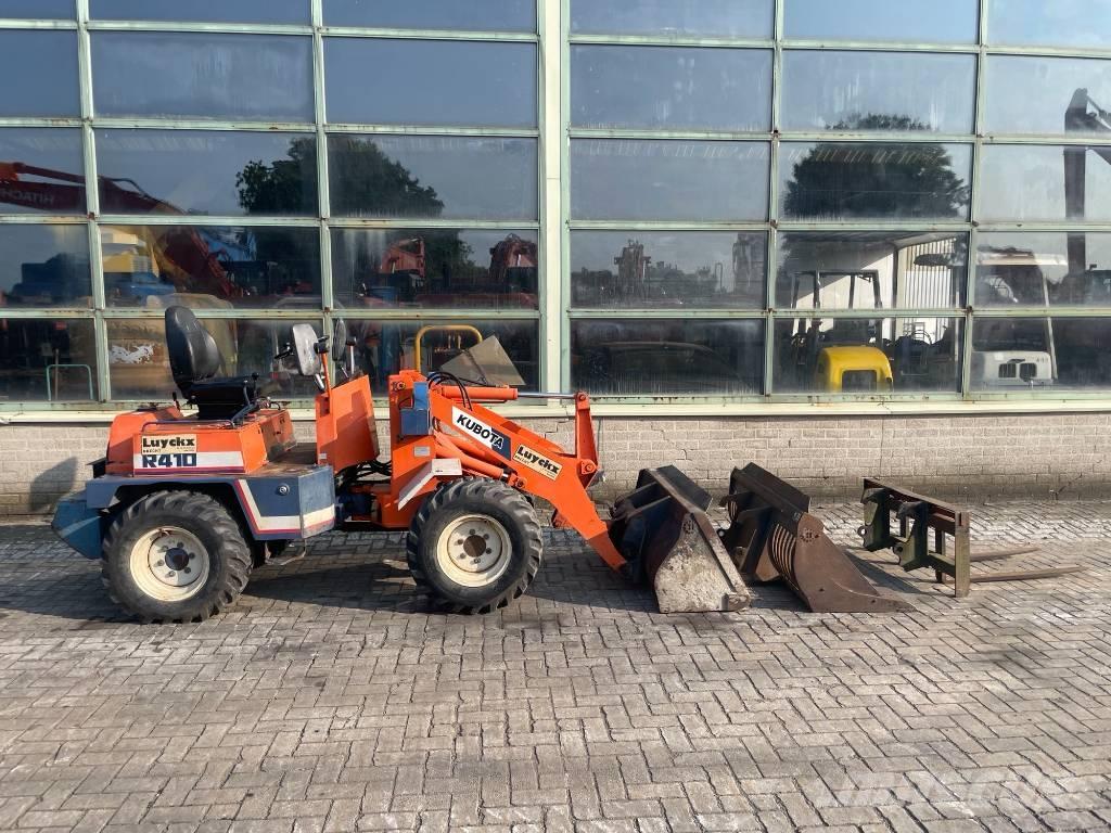 Kubota R 410 B Колесни товарачи
