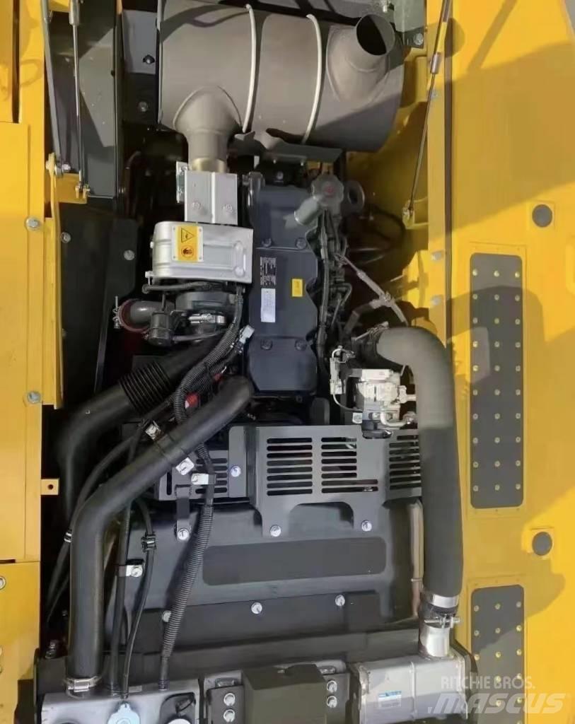 Komatsu PC 200-8 Верижен екскаватор