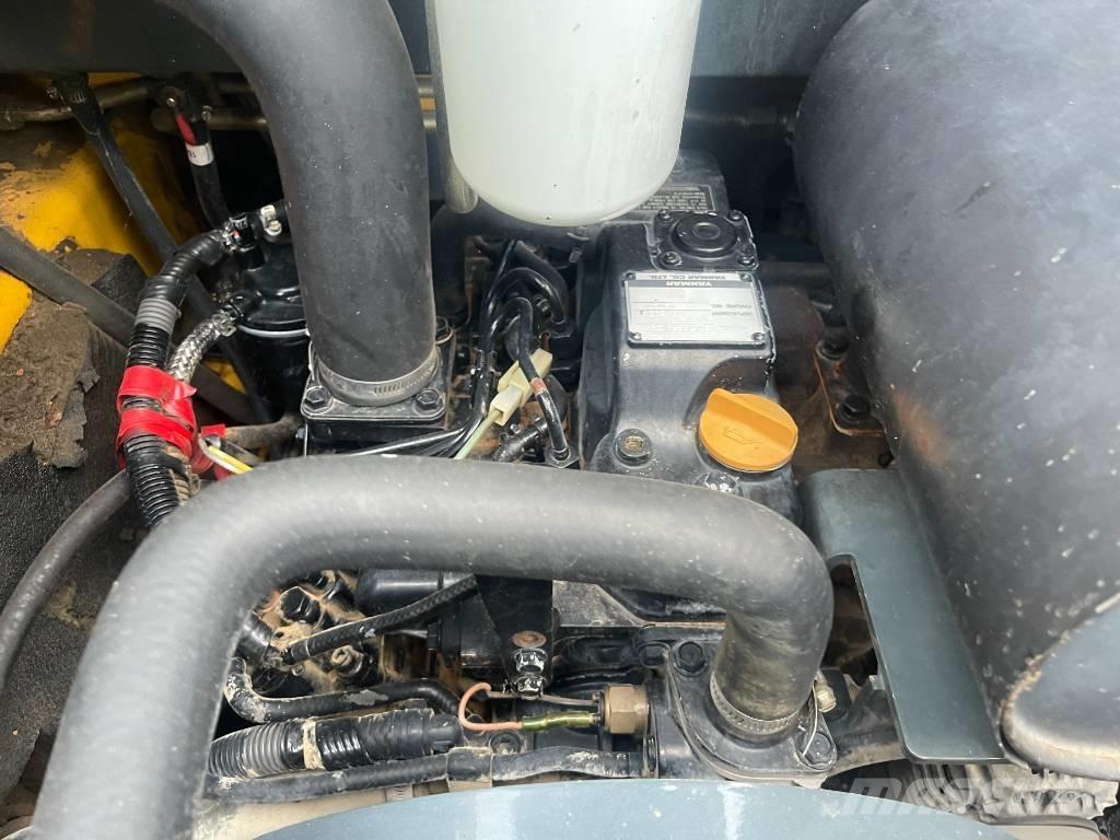 Gehl 3840 E     2015 Мини товарачи
