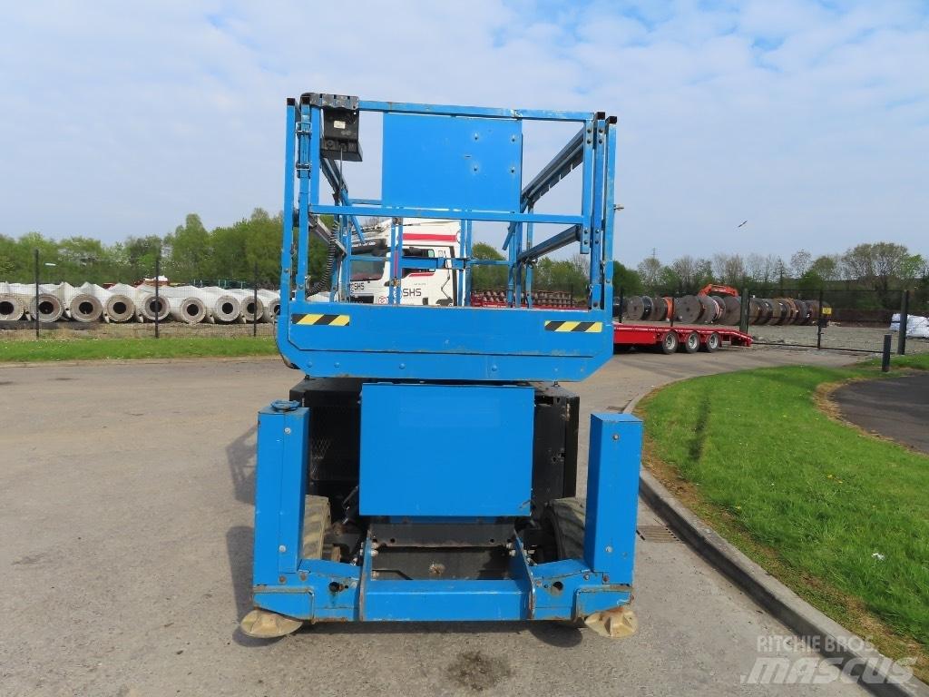 Genie GS 3369 RT Ножични работни платформи