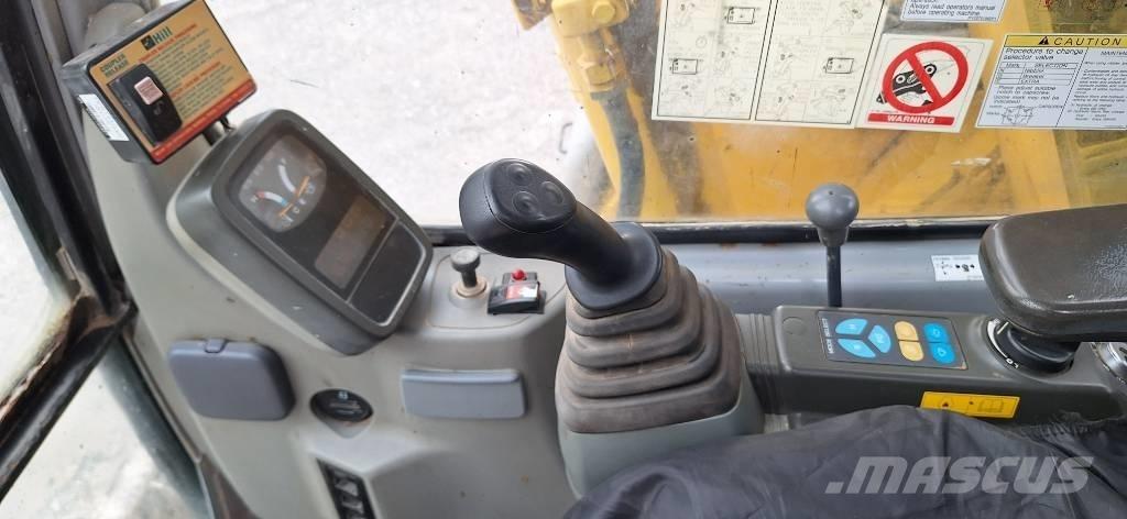 Kobelco E70SR Верижен екскаватор