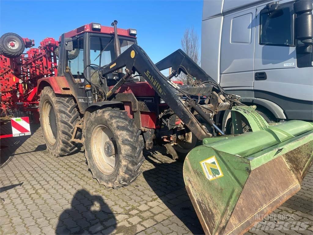 Case IH 856 XL Трактори