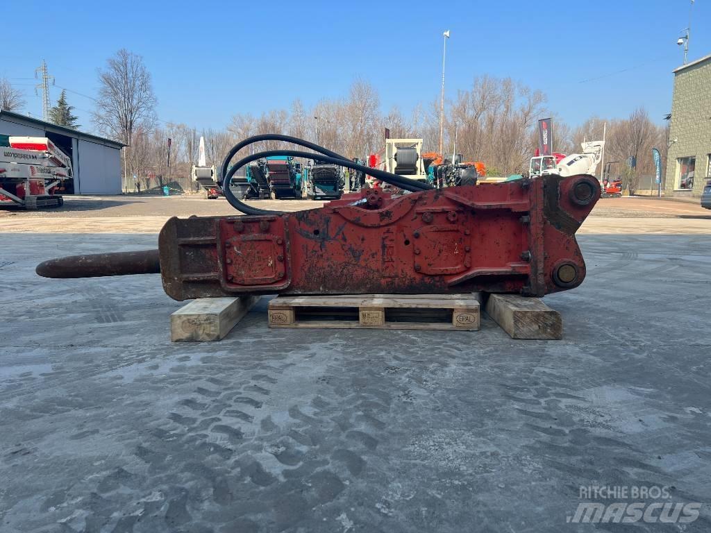 NPK E 220 Чукове/Раздробители
