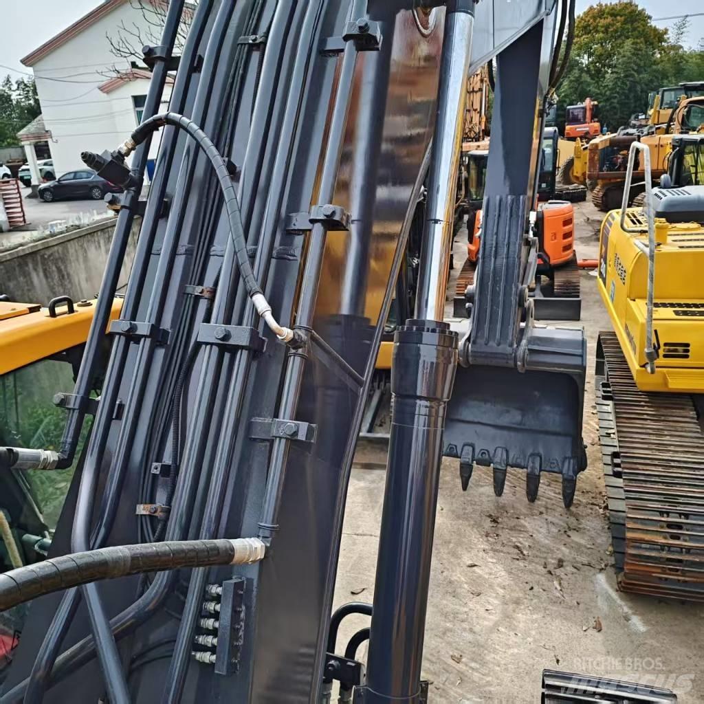 Volvo 250DL Верижен екскаватор