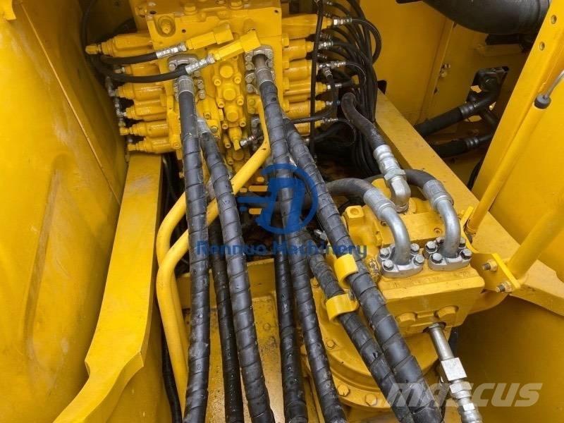 Komatsu PC200-7 Верижен екскаватор