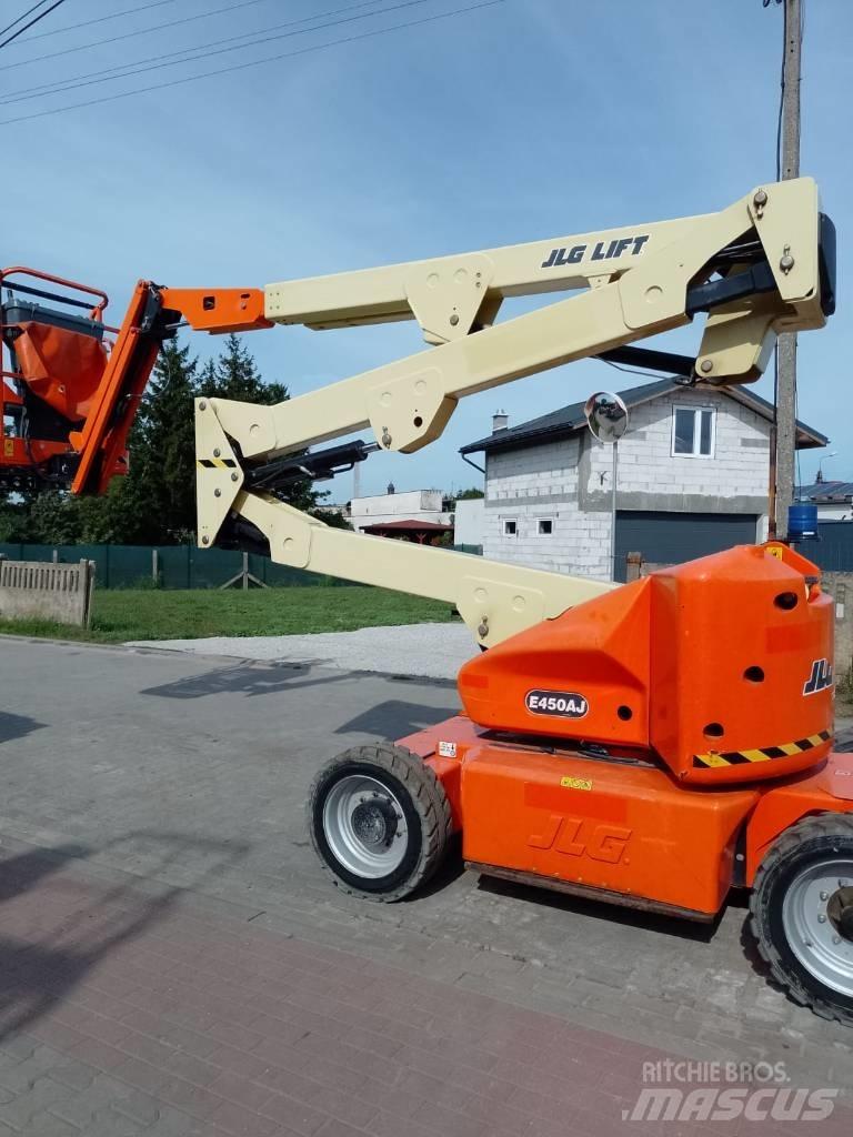 JLG E 450 AJ Съчленени стрелови подемници
