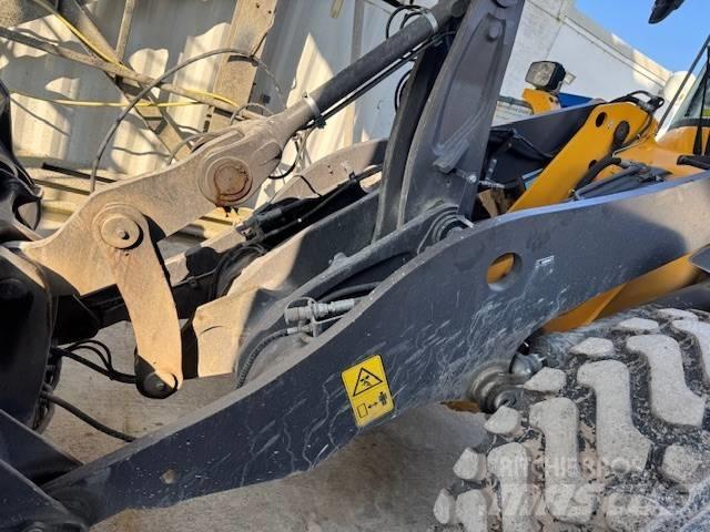 Volvo L90H Колесни товарачи