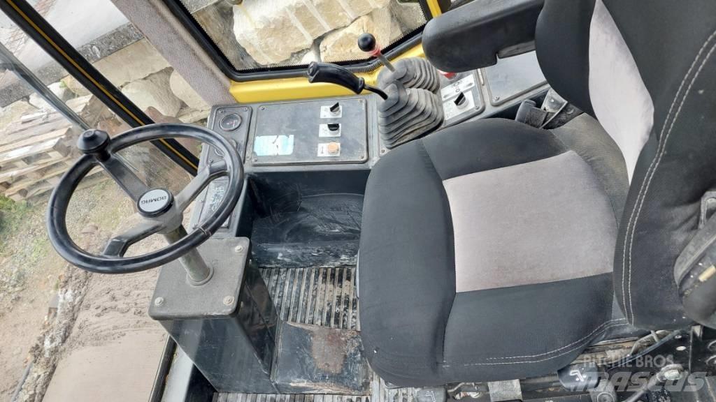 Bomag BW 178 D H-3 Двойни барабанни ролки
