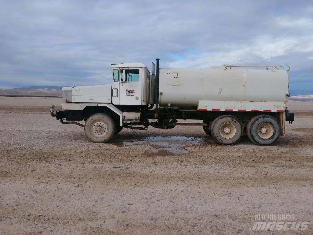 Oshkosh 6000 Цистерни за вода
