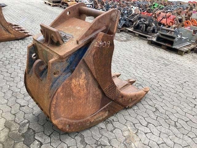  Sonstiges 750mm Товарачи със заден ескаватор