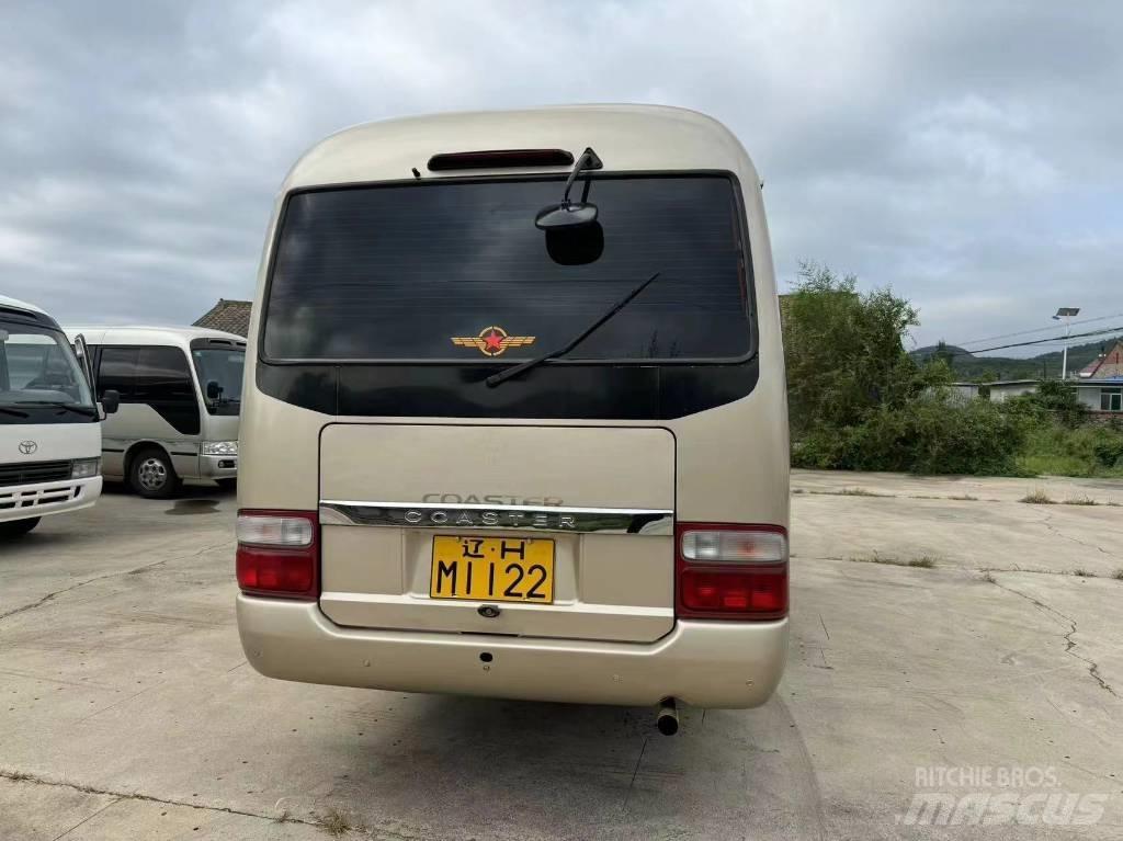 Toyota Coaster Bus Мини бусове