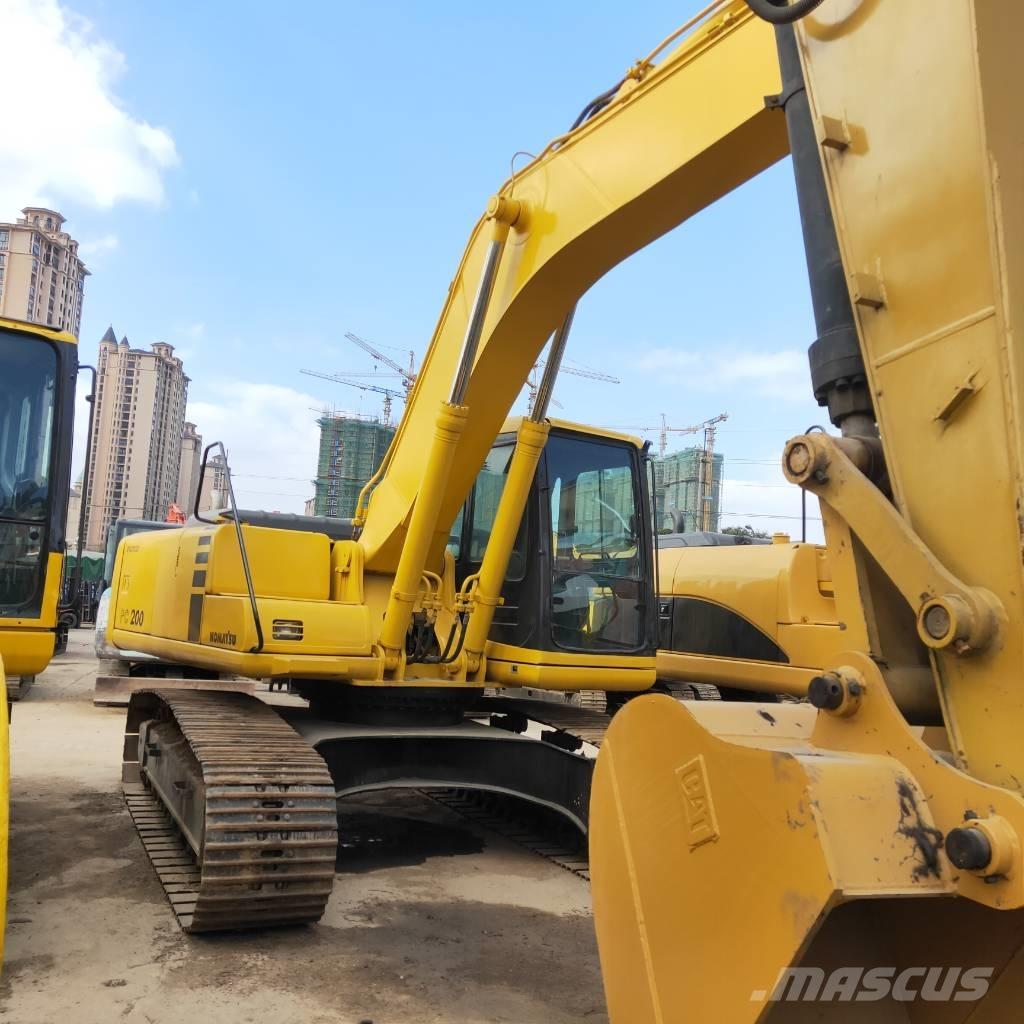 Komatsu PC200-6 Верижен екскаватор