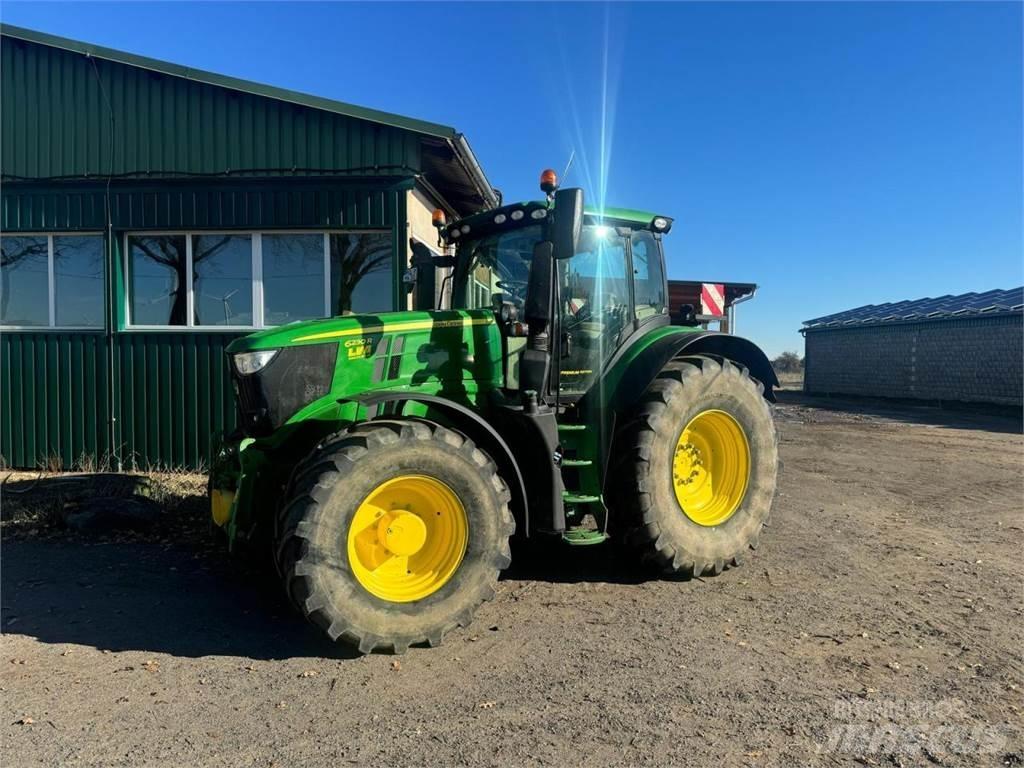 John Deere 6230R Трактори