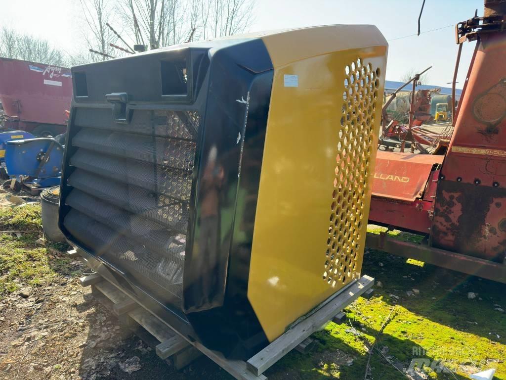 CAT 966 BONNET Шаси