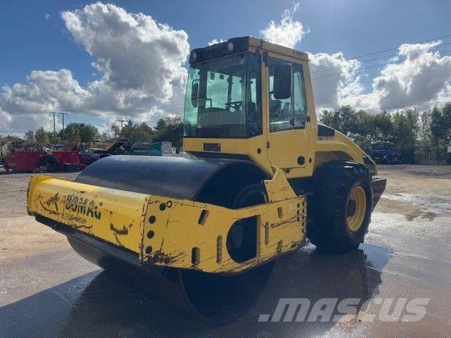 Bomag BW 213 D H-4 Еднобарабанни ролки
