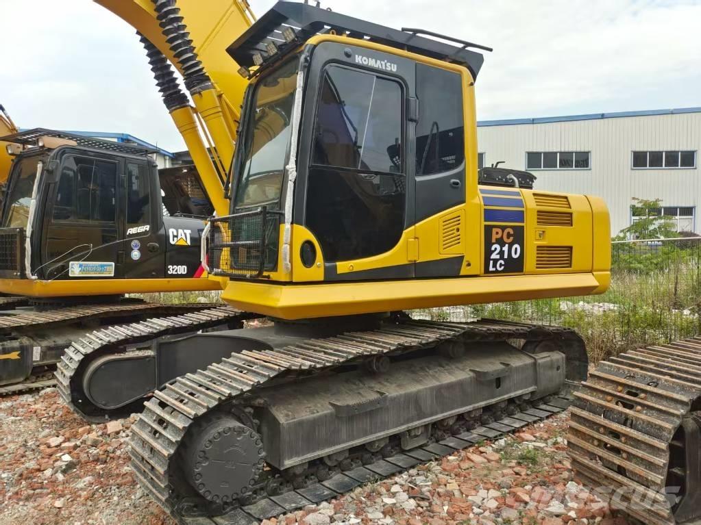 Komatsu PC 210 Верижен екскаватор
