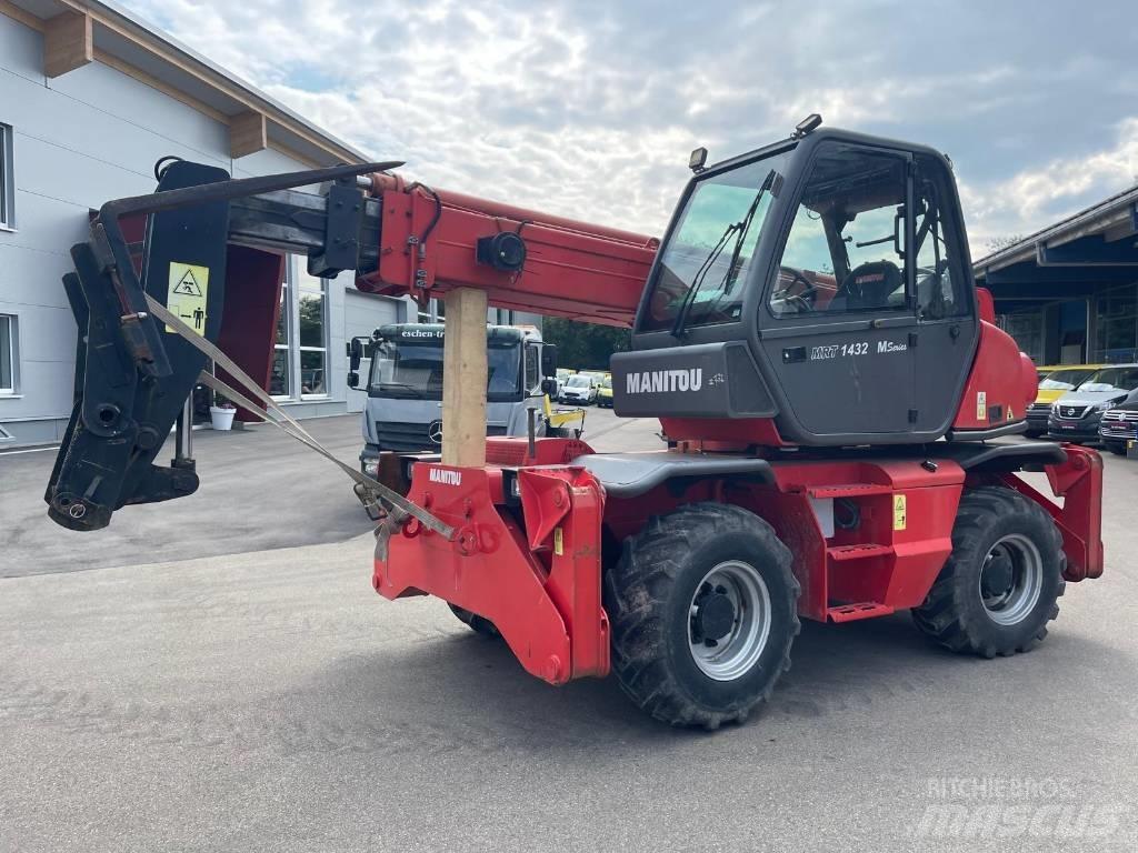 Manitou MRT 1432 Телескопични товарачи