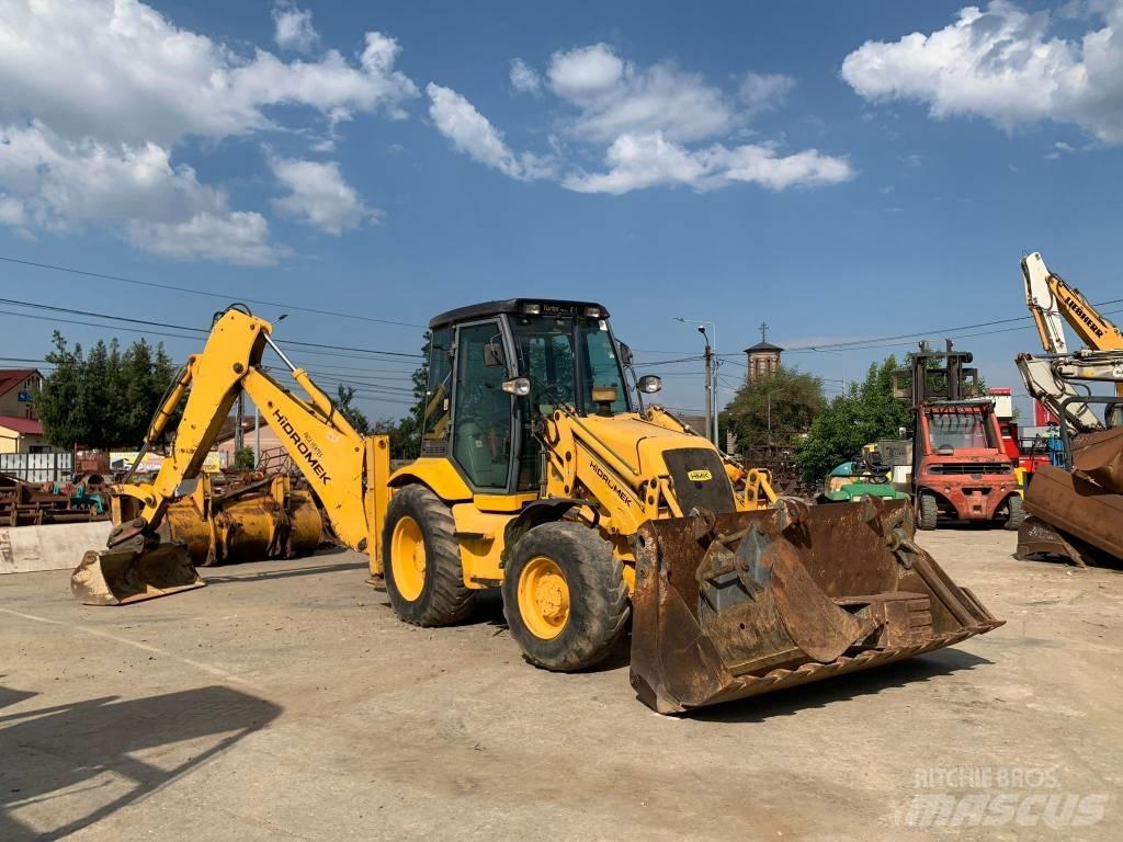 Hidromek HMK 102 Товарач със заден ексватор