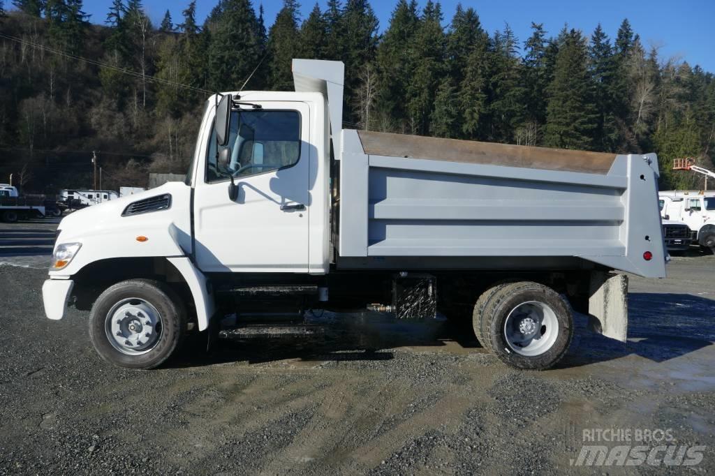 Hino 258 LP Самосвал