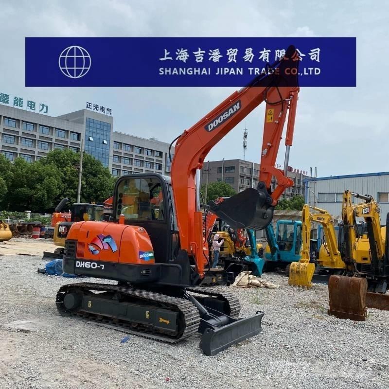 Doosan DH 60 Верижен екскаватор