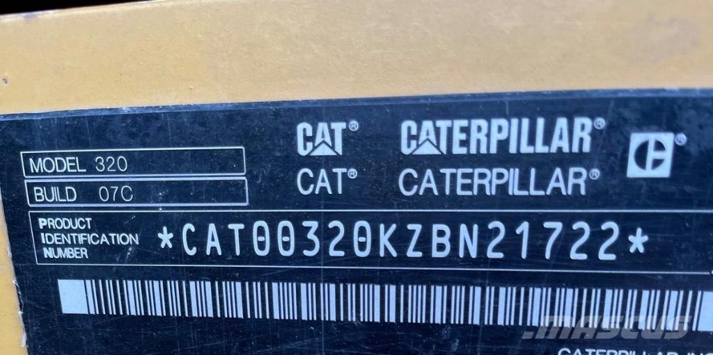 CAT 320 Верижен екскаватор