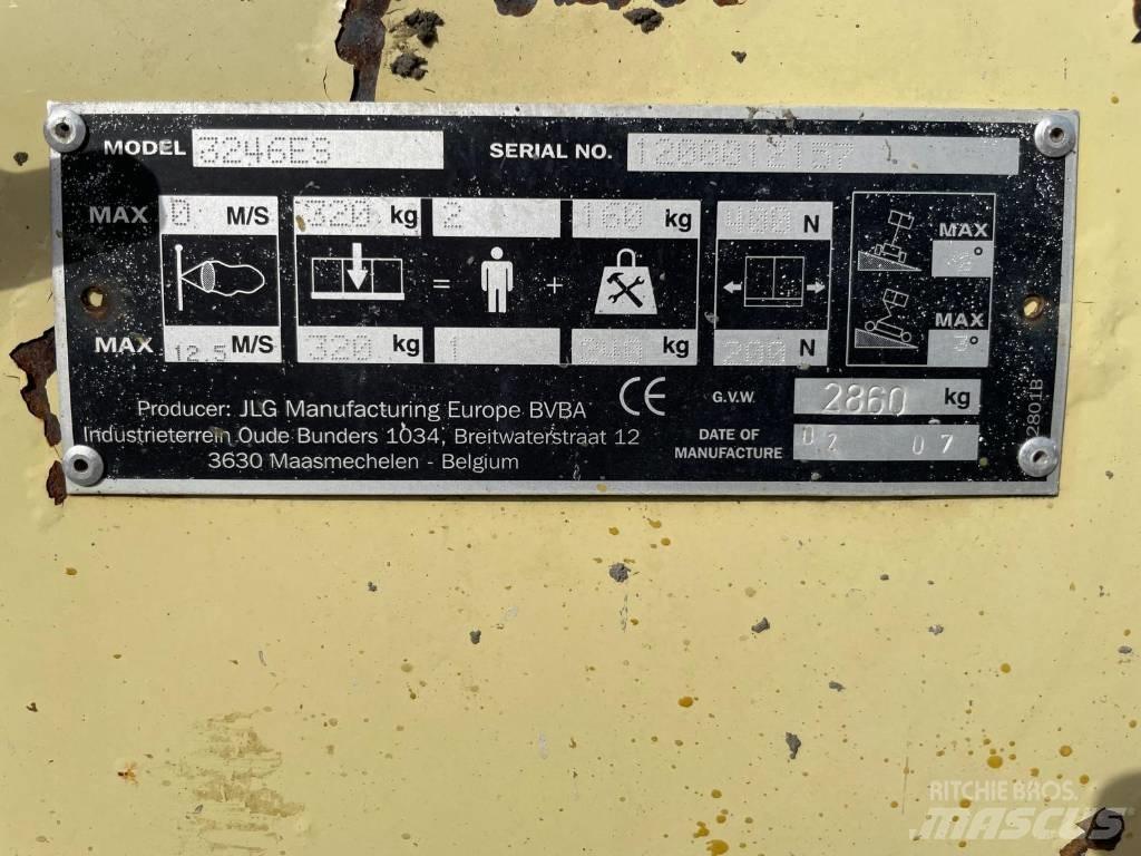JLG 3246 ES Ножични работни платформи