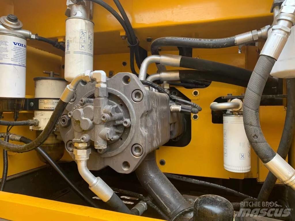 Volvo EC 300 Верижен екскаватор