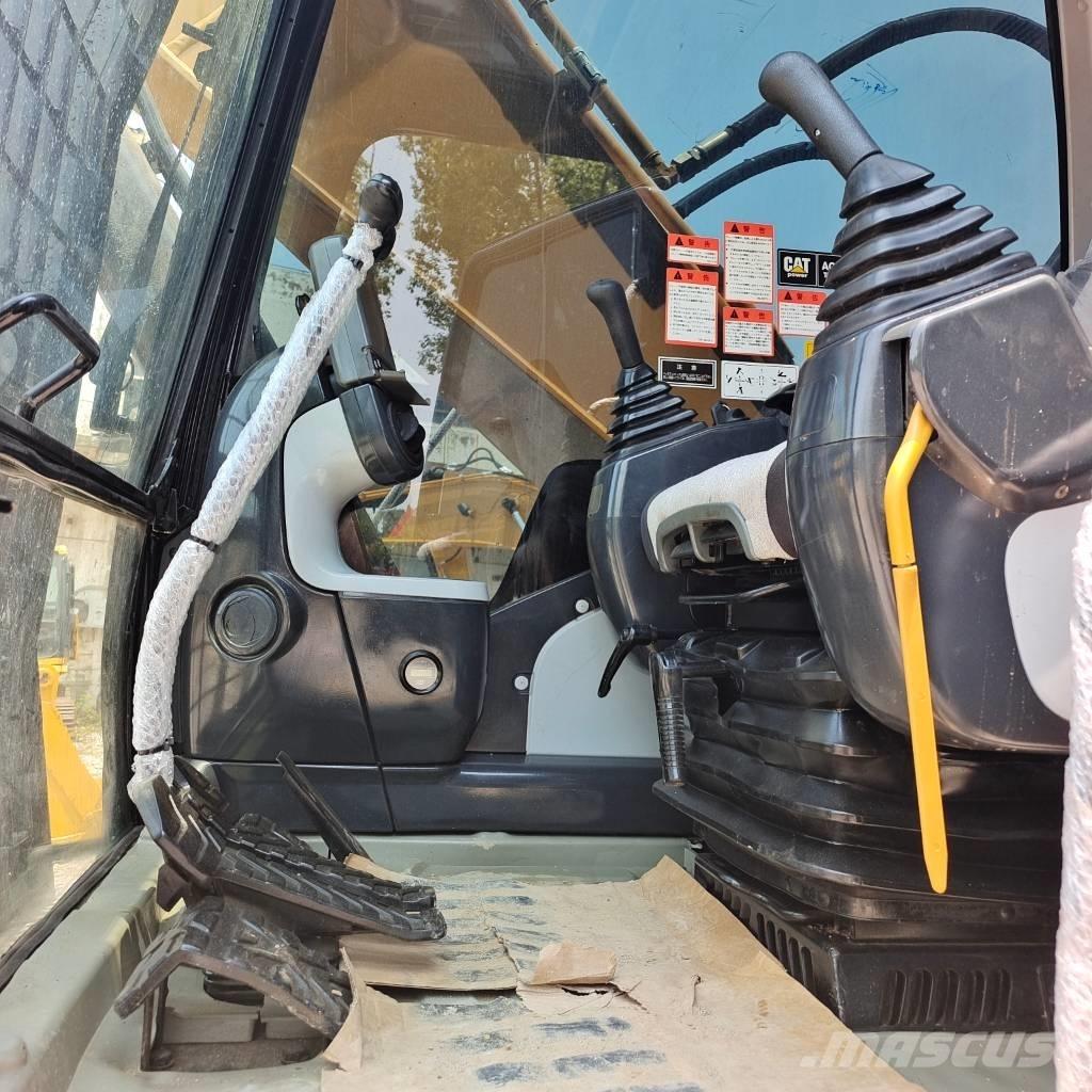CAT 324 D Верижен екскаватор