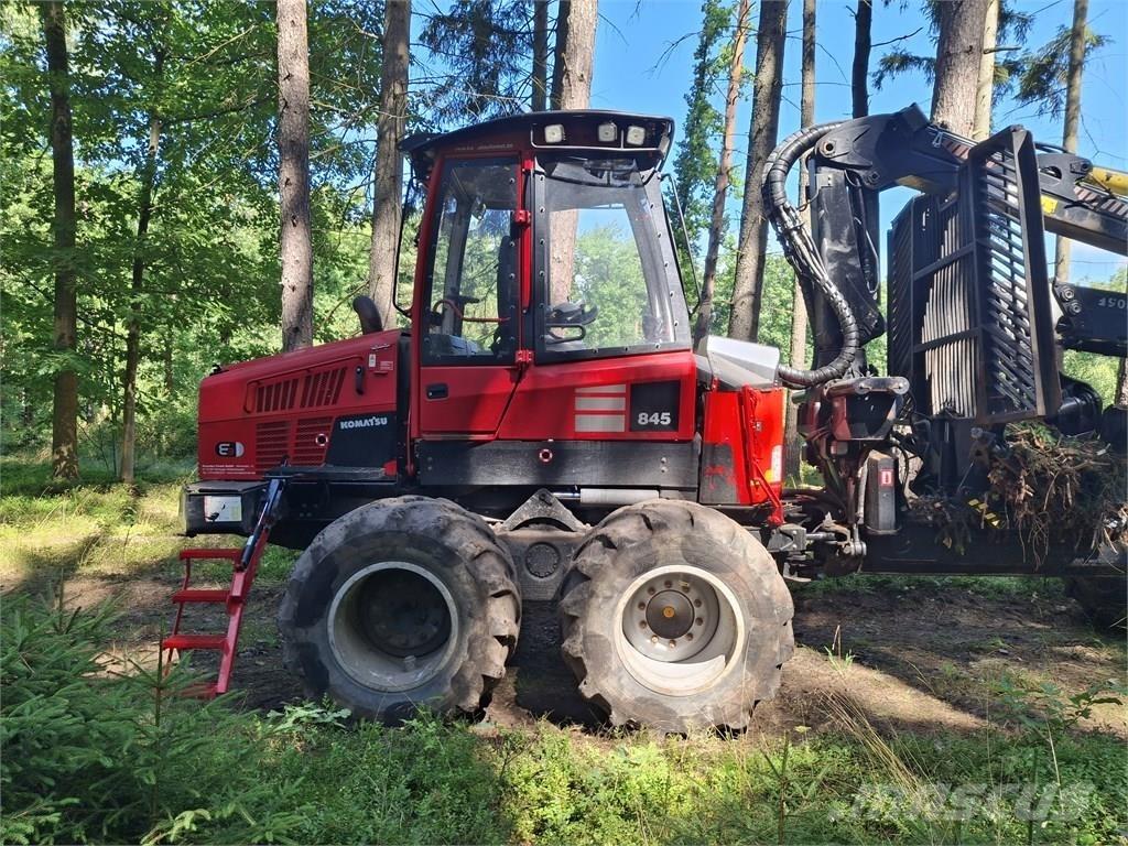 Komatsu 845 Форуардери