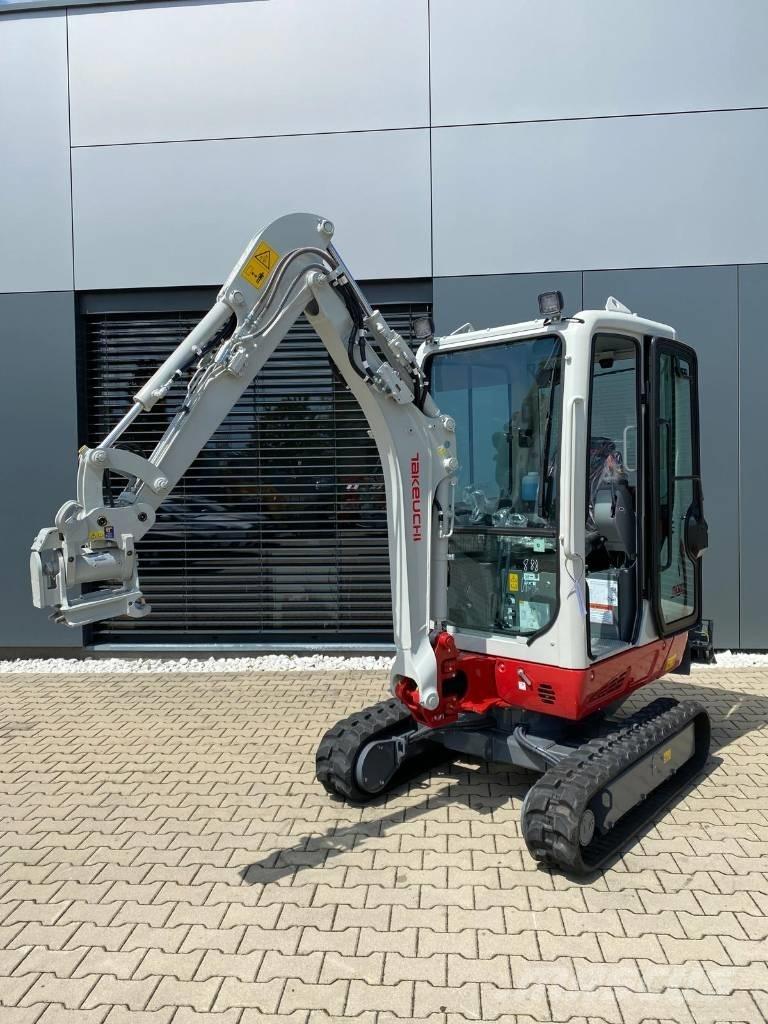 Takeuchi TB 320 Мини екскаватори < 7 т
