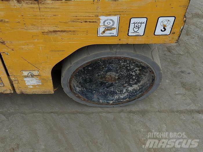 JCB S3246E Други вишки и платформи