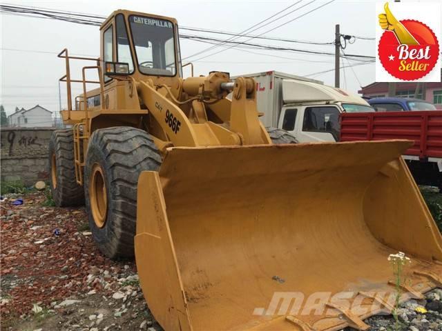 CAT 966 F Колесни товарачи