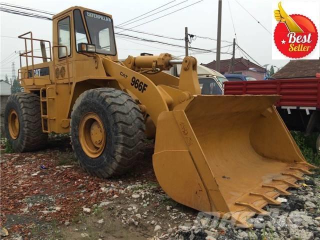 CAT 966 F Колесни товарачи