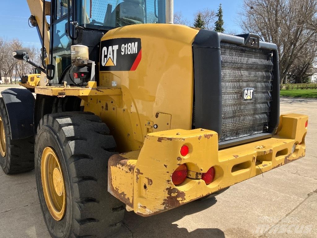 CAT 918 M Колесни товарачи