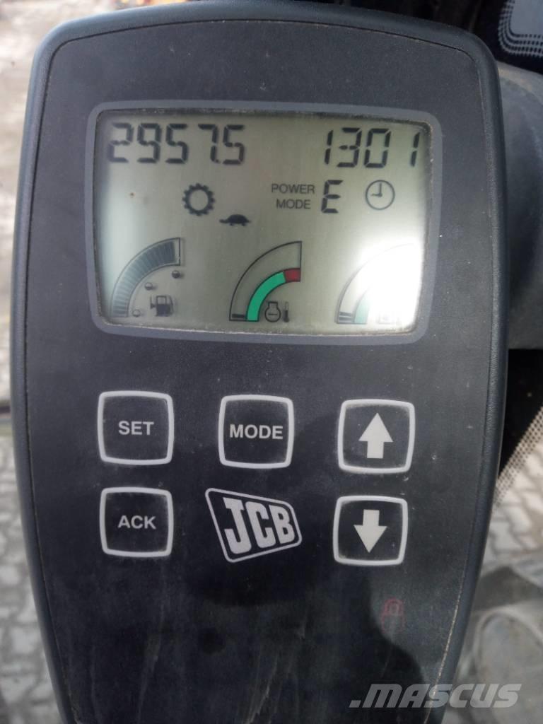 JCB JS200 Верижен екскаватор