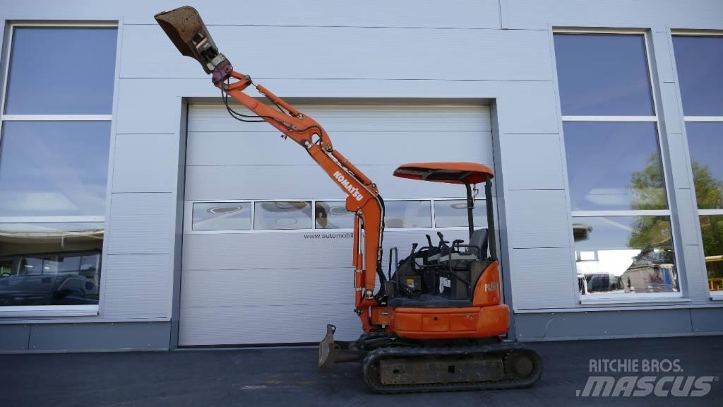Komatsu PC 26 MR Мини екскаватори < 7 т