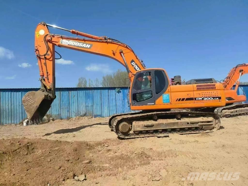 Doosan DX300LC-9 Верижен екскаватор