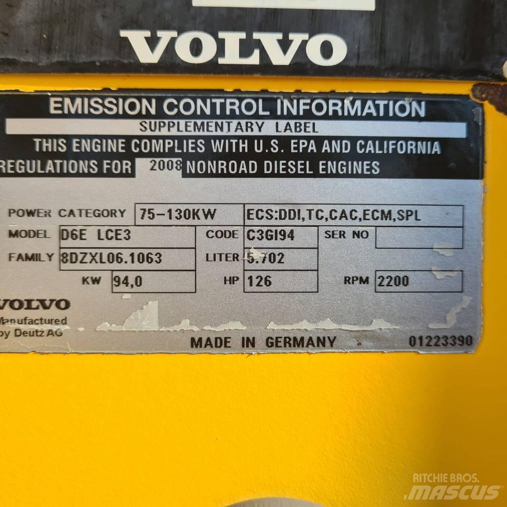 Volvo L 60F Колесни товарачи