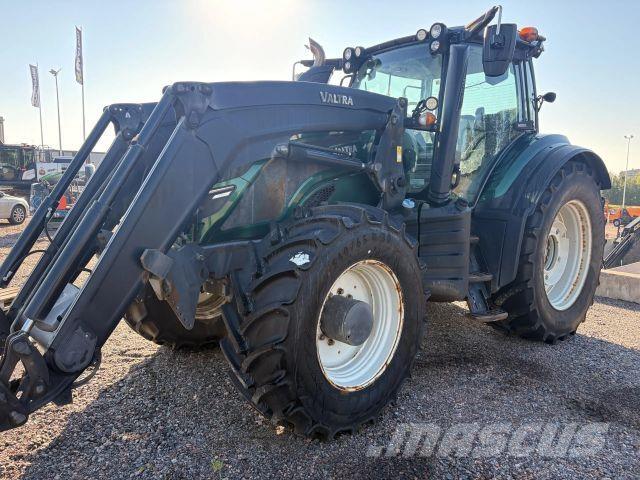 Valtra T234 Direct Трактори