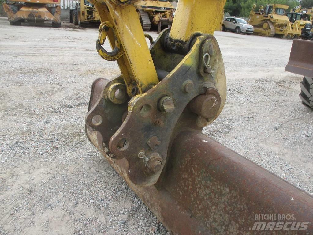 Komatsu PW 95 Средни екскаватори 7т - 12т