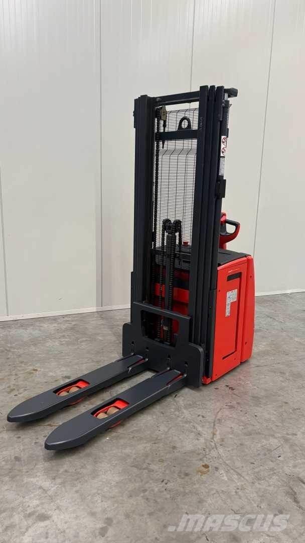 Linde L14 Самоходни товарачи