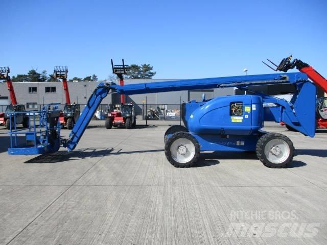 JLG 600 AJ (253) Компактни самоходни стрелови подемници
