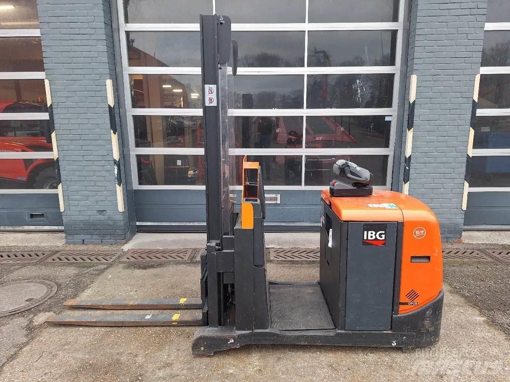 BT OSE120CB Машини за комисиониране средноповдигачи