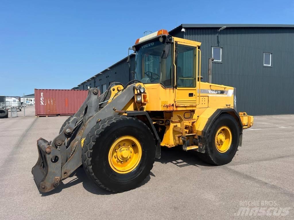 Volvo L 70 C Колесни товарачи