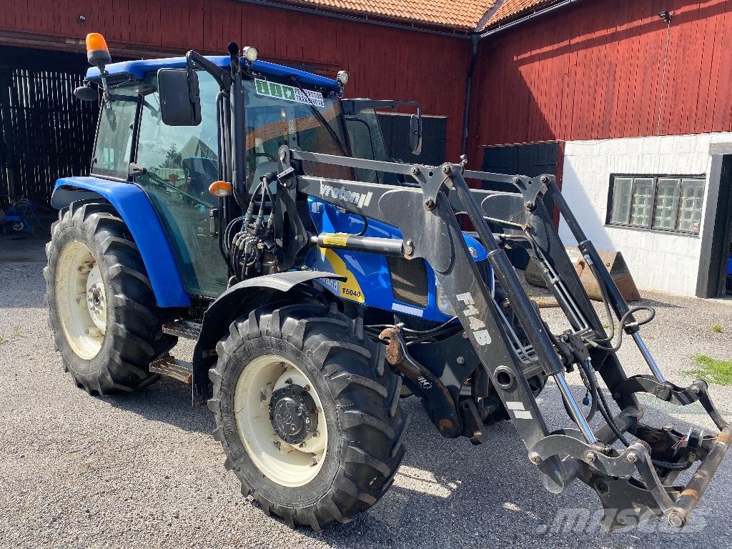 New Holland T 5040 Трактори