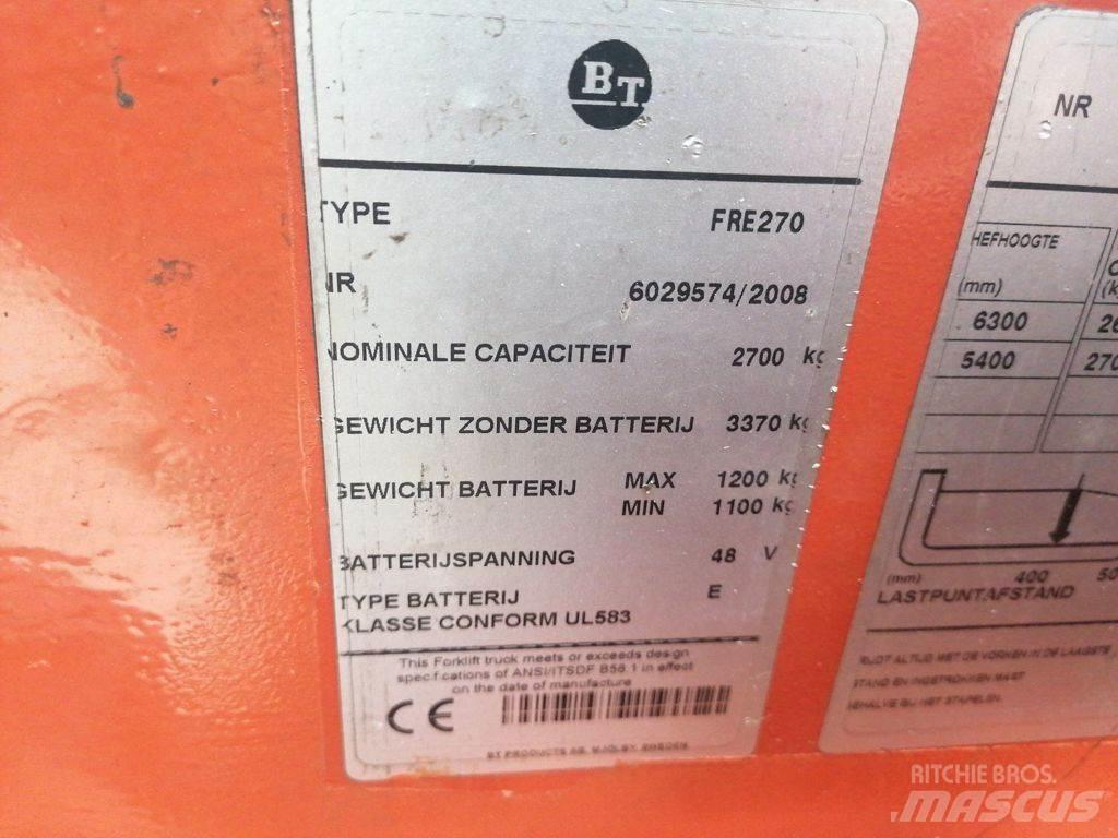 BT FRE270 Ретрак/ Високоповдигач с изместване на вилката напред